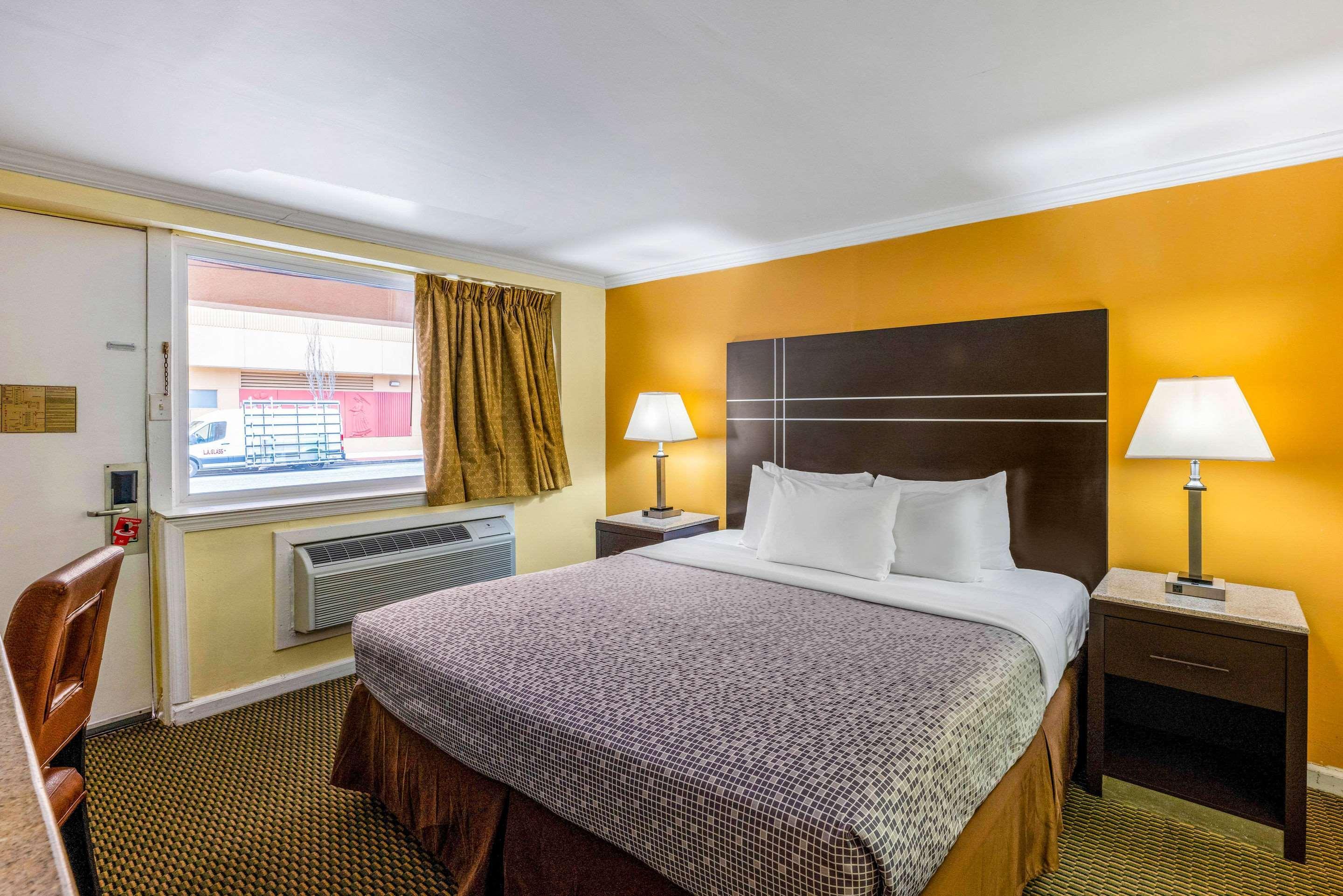 Econo Lodge Beach And Boardwalk Atlantic City Eksteriør bilde