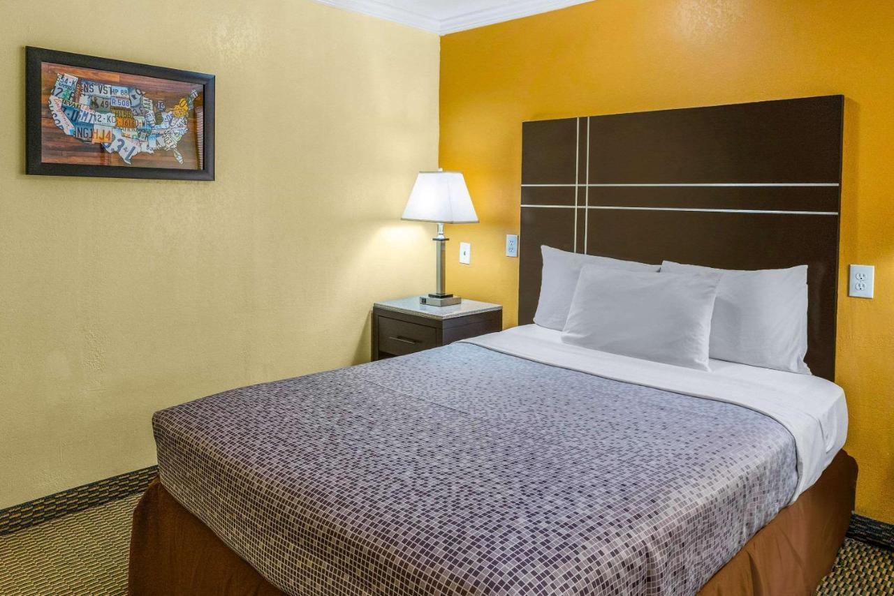 Econo Lodge Beach And Boardwalk Atlantic City Eksteriør bilde